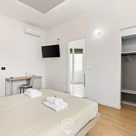 Estay - Essentia Boutique