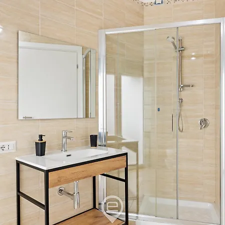 Estay - Essentia Boutique Pensión 3*